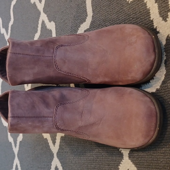 Keen Akita Brown Suede Wedge Ankle Boots 6 - Picture 2 of 15